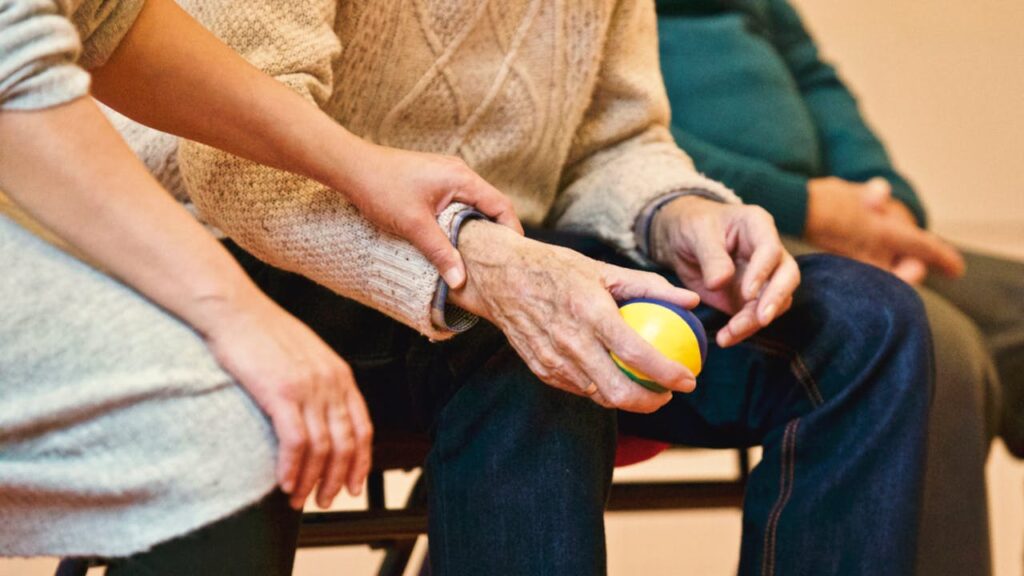 Quereinstieg in der Altenpflege beim DSK: eine Arbeit mit Zukunft